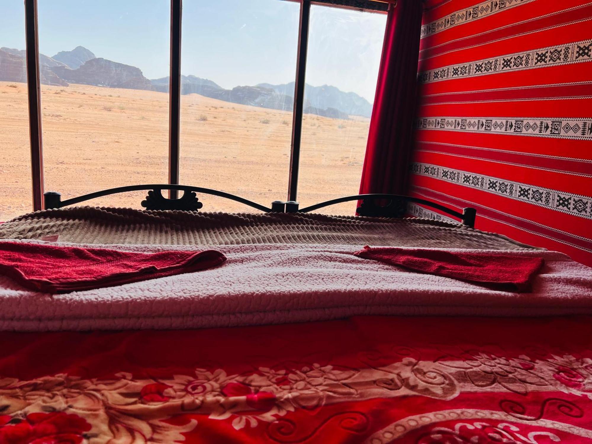 Desert Tree Camp&Tours ワディ ・ラム エクステリア 写真