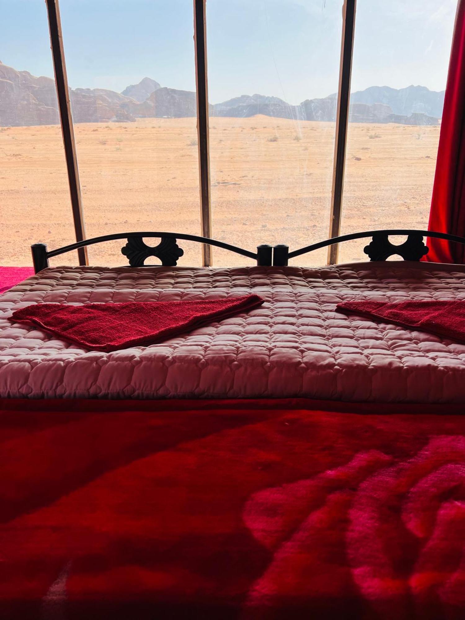 Desert Tree Camp&Tours ワディ ・ラム エクステリア 写真